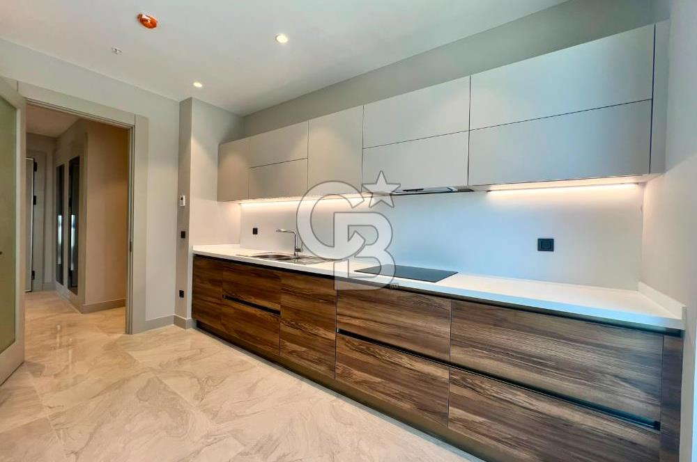 Evora İzmir'de 3+1 Ebeveyn Banyolu Kapalı Mutfak Kiralık Daire