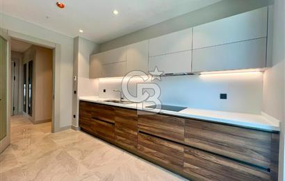 Evora İzmir'de 3+1 Ebeveyn Banyolu Kapalı Mutfak Kiralık Daire