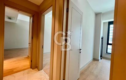 Evora İzmir'de 3+1 Ebeveyn Banyolu Kapalı Mutfak Kiralık Daire