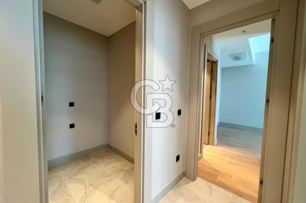 Evora İzmir'de 3+1 Ebeveyn Banyolu Kapalı Mutfak Kiralık Daire