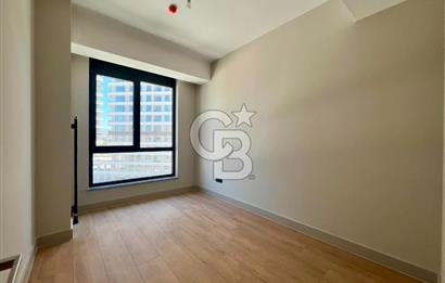 Evora İzmir'de 3+1 Ebeveyn Banyolu Kapalı Mutfak Kiralık Daire