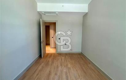 Evora İzmir'de 3+1 Ebeveyn Banyolu Kapalı Mutfak Kiralık Daire