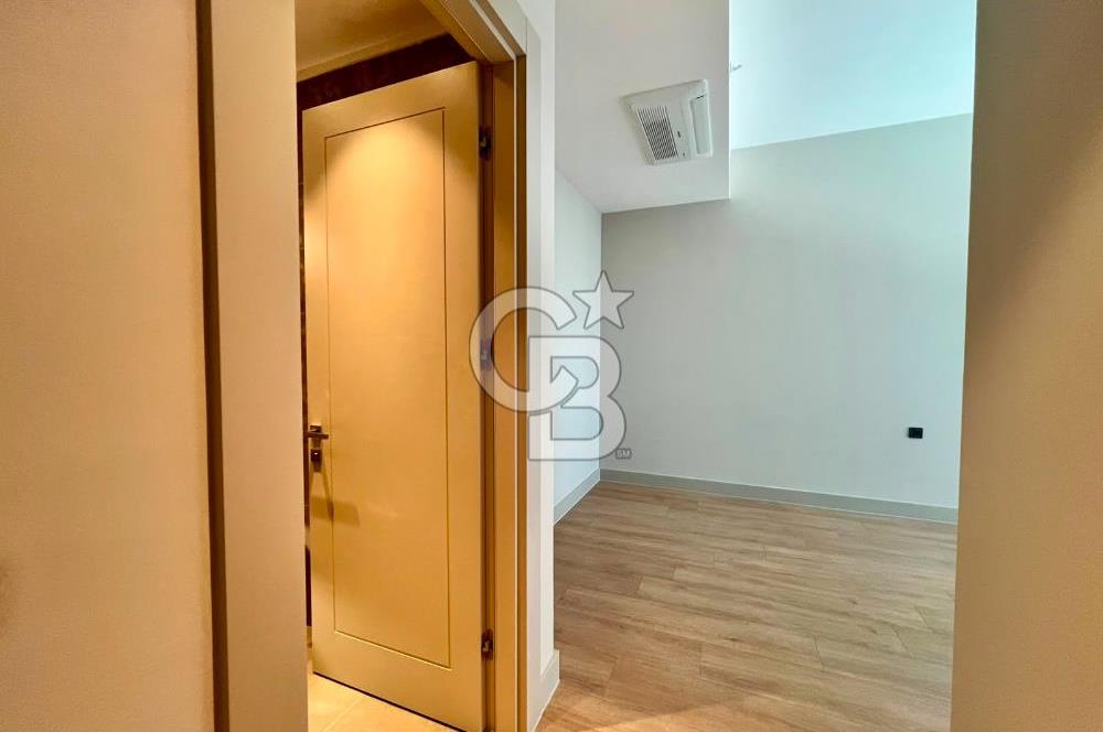 Evora İzmir'de 3+1 Ebeveyn Banyolu Kapalı Mutfak Kiralık Daire