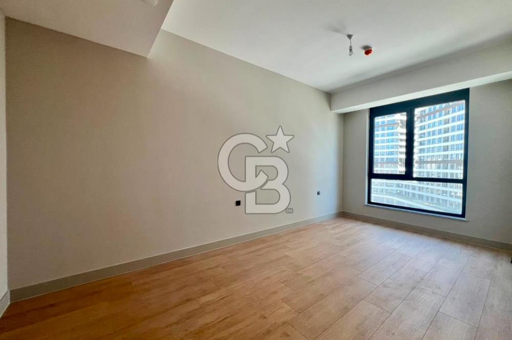 Evora İzmir'de 3+1 Ebeveyn Banyolu Kapalı Mutfak Kiralık Daire