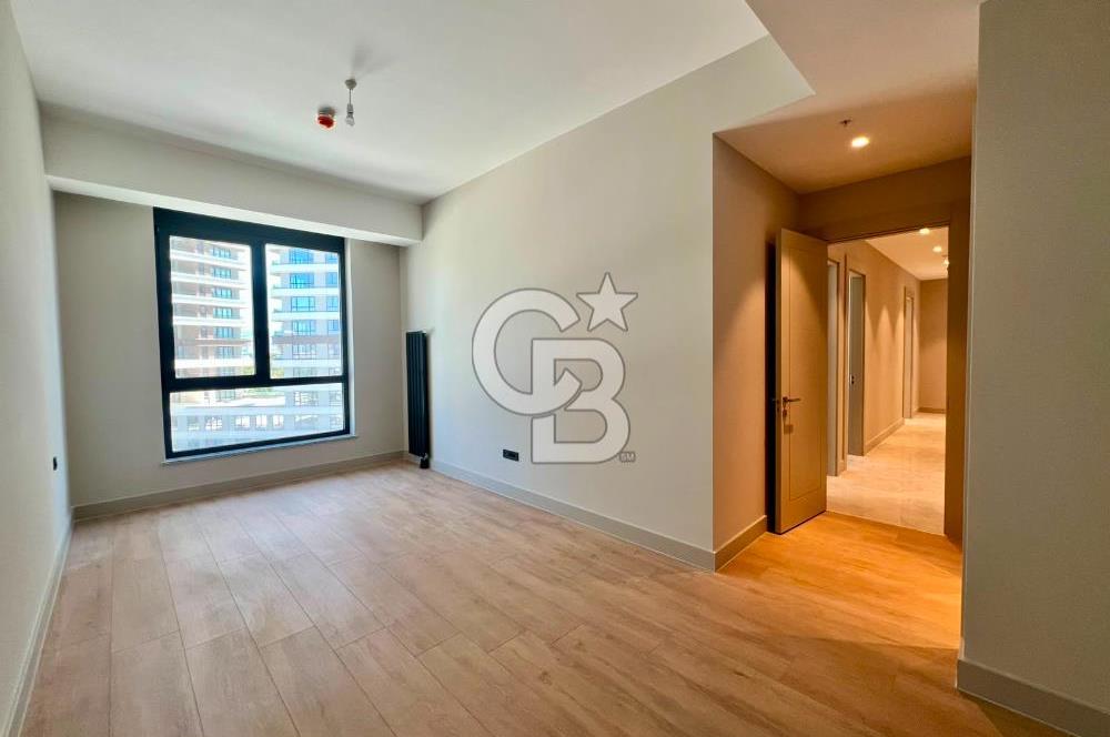 Evora İzmir'de 3+1 Ebeveyn Banyolu Kapalı Mutfak Kiralık Daire
