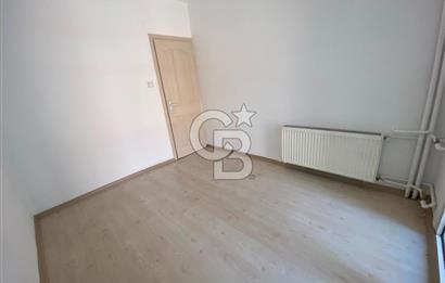 Karşıyaka Bahariye’de Merkezi Konumda 2+1 Kiralık Daire,