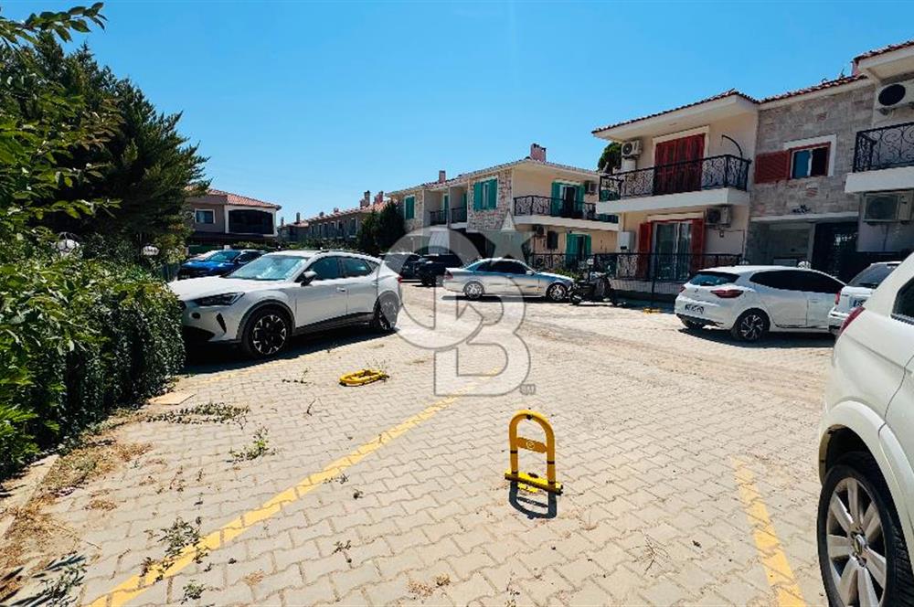 Foça Bağarası Rüzgar Evlerinde Kiralık Bahçe Katı 2+1 Daire