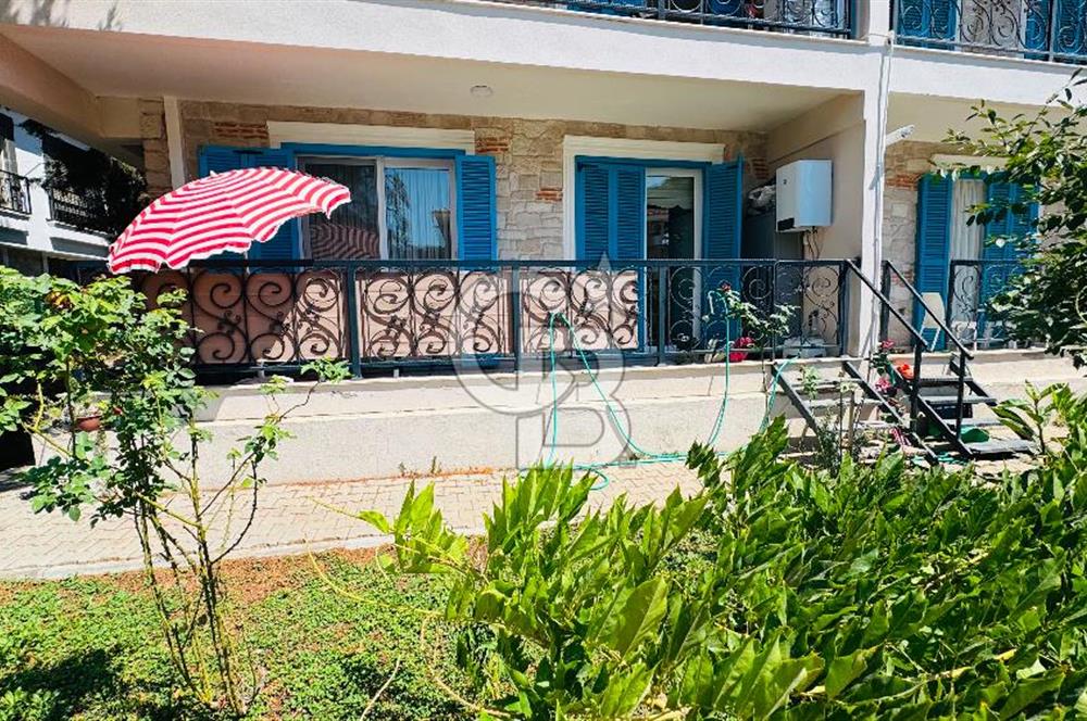Foça Bağarası Rüzgar Evlerinde Kiralık Bahçe Katı 2+1 Daire