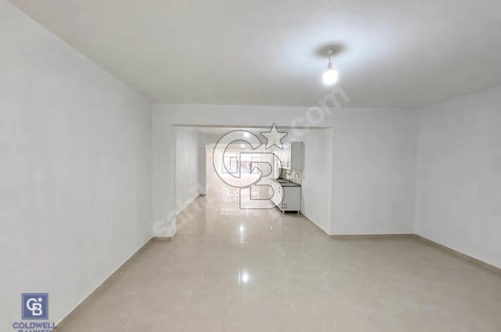DİKİLİ MERKEZ ÇARŞI İÇİNDE TOPLAM 210 m² SATILIK DÜKKÂN