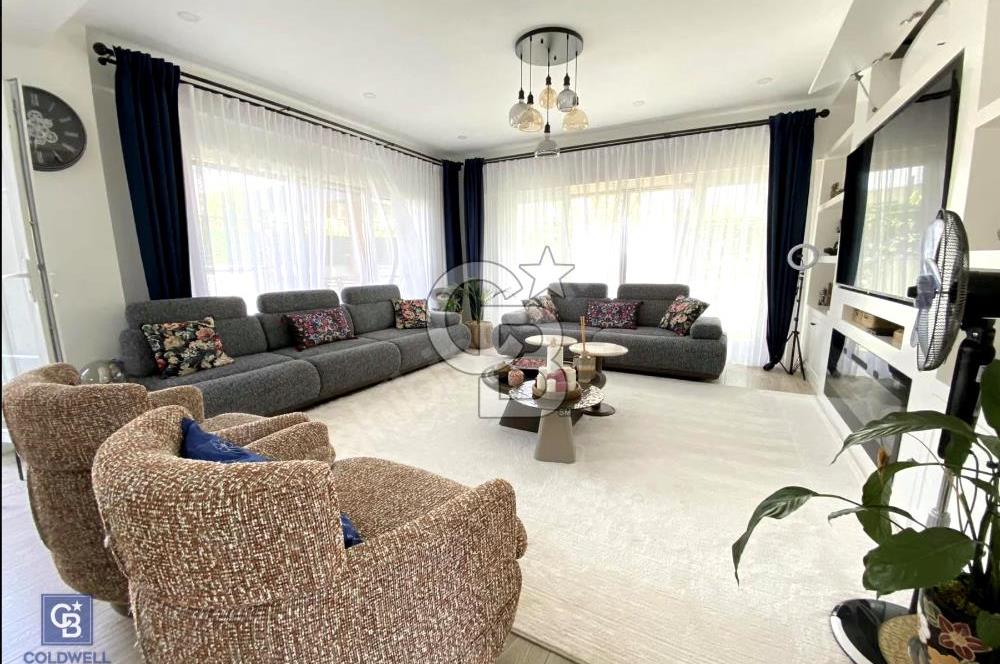 Yürüyüş Yoluna Yakın 4+1 Satılık Villa