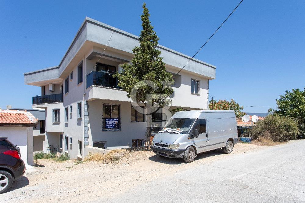 Foça Bağarası Kazım Dirik Mah. Satılık 4+1 Bahçeli Dubleks