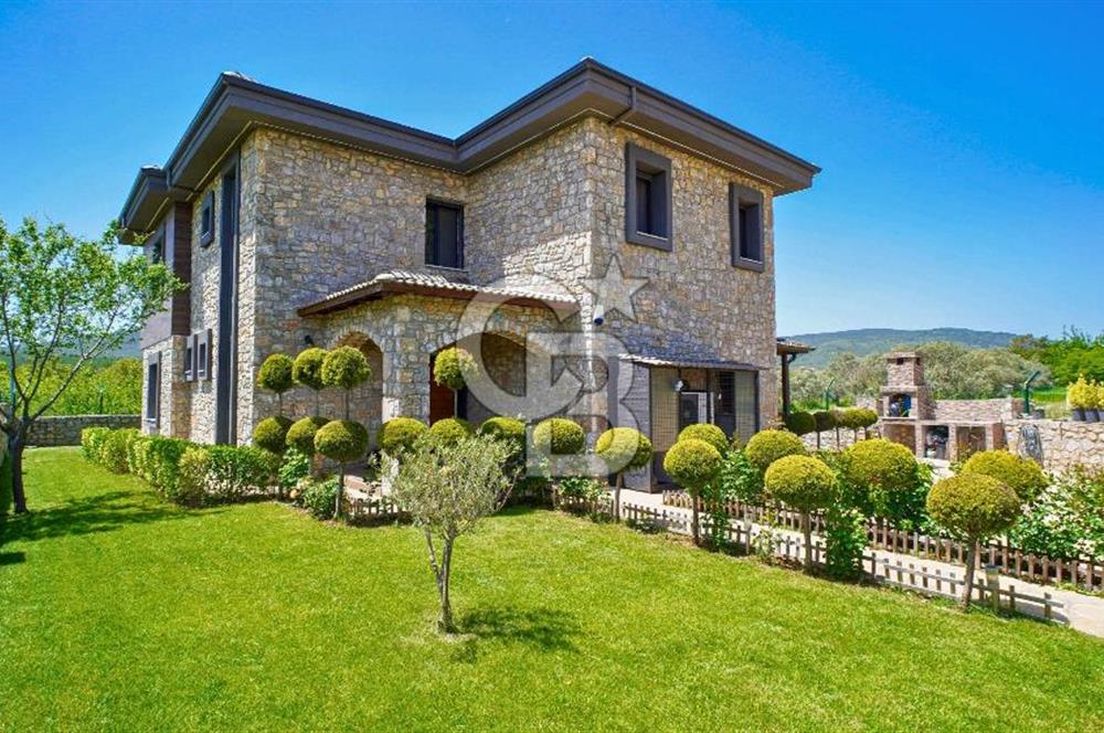 Muğla Kızılağaç’ta Denize ve Merkeze Yakın 5+1 Müstakil Taş Villa