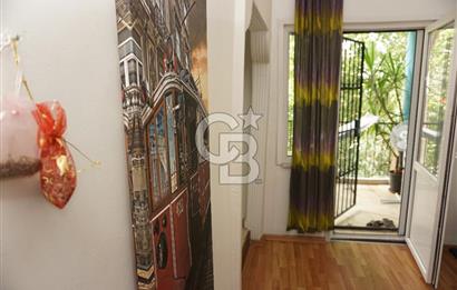 Beyoğlu Sururi Mehmet Efendi'de Satılık Üç Daireli Bina