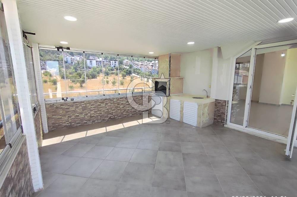 Didim/Akbük'te Havuzlu,Bahçeli Sitede Müstakil Tadında Dubleks