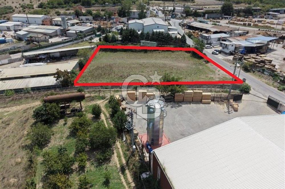 GEBZE TAVŞANLI'DA ANA CADDE ÜZERİ KİRALIK 3.600m2 ARSA