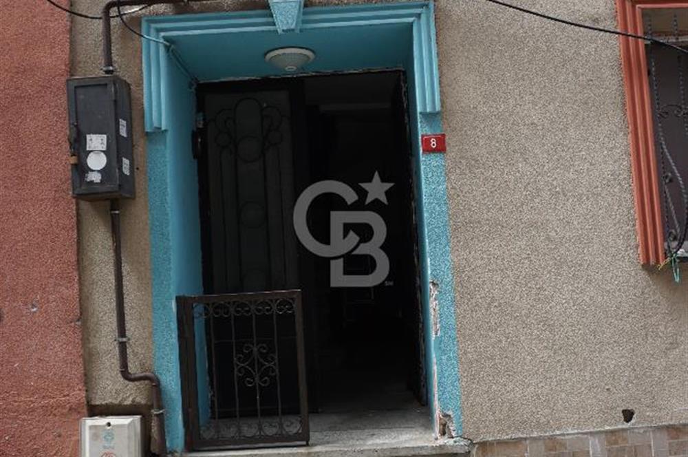 Beyoğlu Sururi Mehmet Efendi'de Satılık Üç Daireli Bina