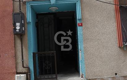 Beyoğlu Sururi Mehmet Efendi'de Satılık Üç Daireli Bina