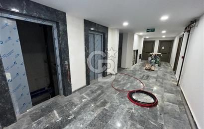 Üsküdar Barbaros'ta Eylül İlk Hafta Oturuma Hazır Sıfır 2+1