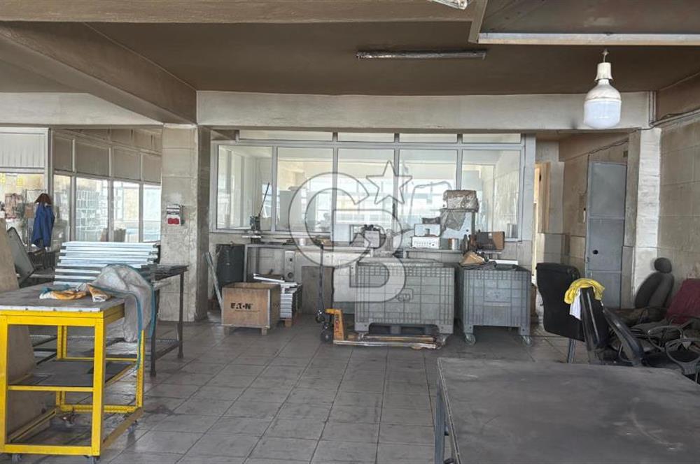 İvedik OSB'de 1600m² Satılık 3 Katlı Bina (Kiracılı)