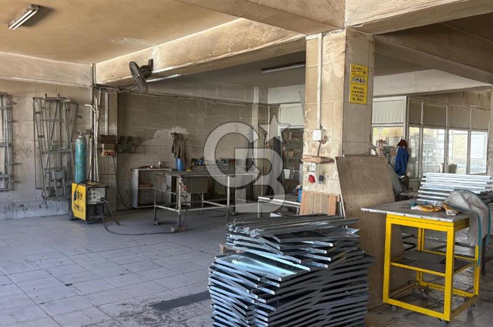 İvedik OSB'de 1600m² Satılık 3 Katlı Bina (Kiracılı)