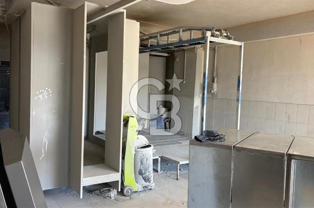 İvedik OSB'de 1600m² Satılık 3 Katlı Bina (Kiracılı)
