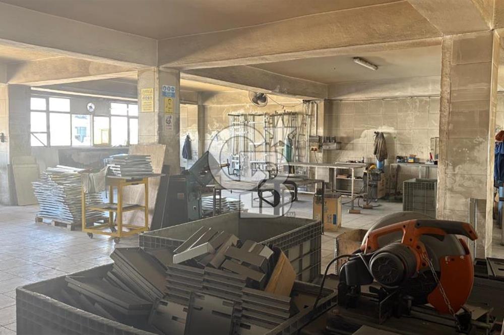 İvedik OSB'de 1600m² Satılık 3 Katlı Bina (Kiracılı)