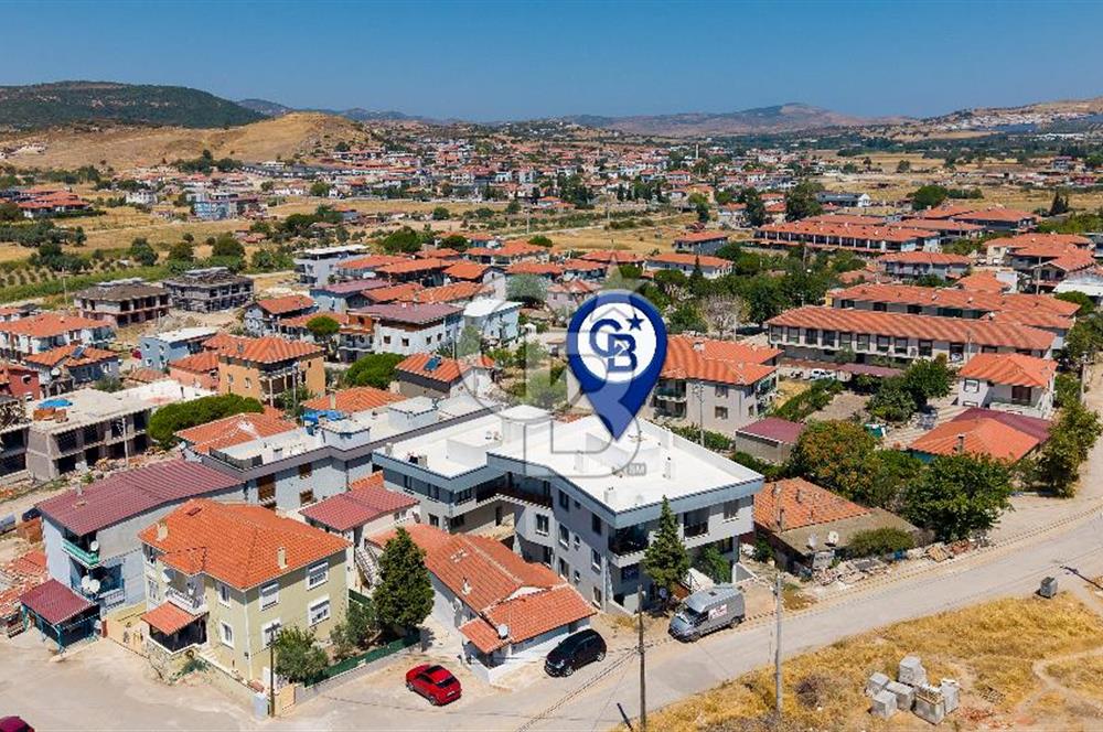 Foça Bağarası Kazım Dirik Mah. Satılık 4+1 Bahçeli Dubleks