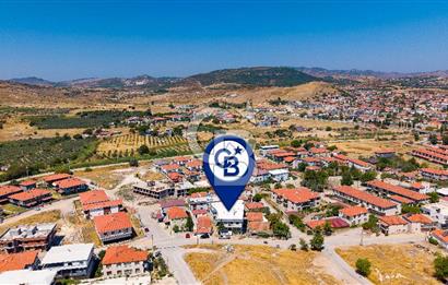 Foça Bağarası Kazım Dirik Mah. Satılık 4+1 Bahçeli Dubleks