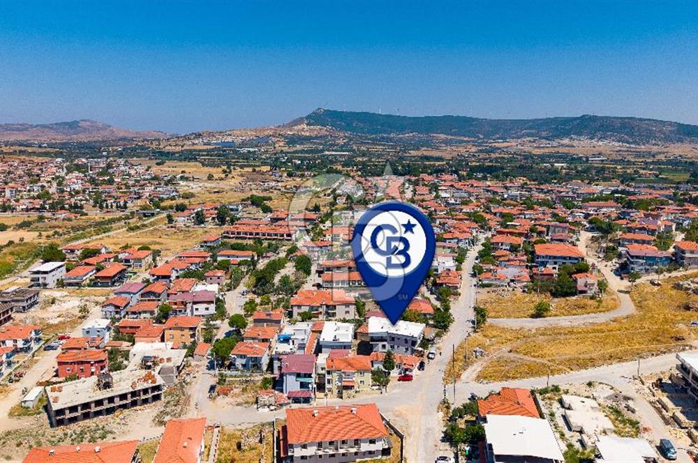 Foça Bağarası Kazım Dirik Mah. Satılık 4+1 Bahçeli Dubleks