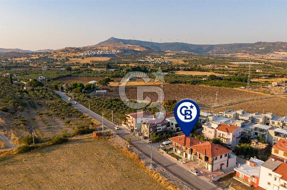 Foça Yenibağarası Mah. Ana Cadde Üzeri Satılık Komple Yeni Bina