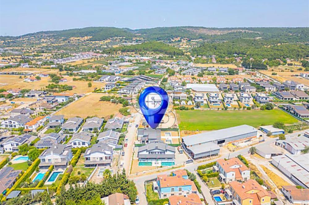 Urla Kuşçular'da kiralık villa