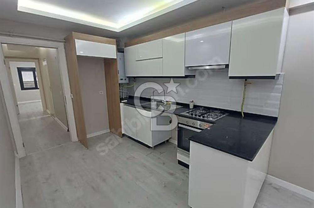 Küçükyalı Yeni Binada Satılık Daire
