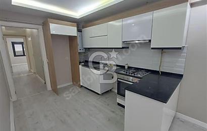 Küçükyalı Yeni Binada Satılık Daire