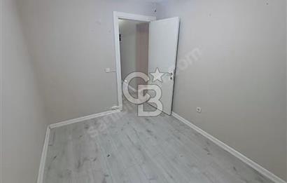 Küçükyalı Yeni Binada Satılık Daire