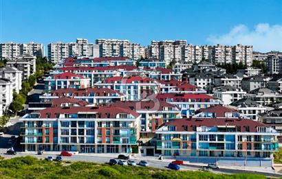 ŞEHRİ BEYAZ 2 SİTESİNDE SIFIR 200 M2 4+1 SATILIK DAİRE