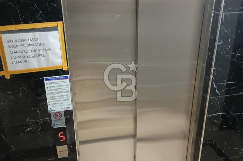 Şirinevler Metrobüse Yakın Sıfır Binada Satılık 2+1 Daire