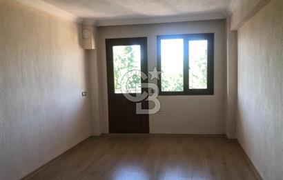 Foça Bağarası Ana Cadde Üzerinde Kiralık 3+1 Daire
