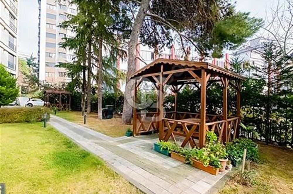 SUADİYE BAĞDAT CAD. VE MARMARAYA ÇOK YAKIN GENÇ BİNA SATILIK 3+1