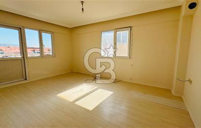 Foça Bağarası Kazım Dirik Mah. Kiralık Kapalı Mutfaklı 2+1 Daire