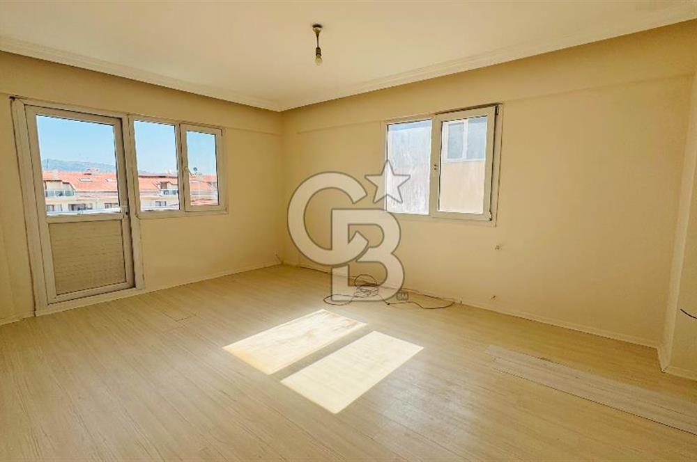 Foça Bağarası Kazım Dirik Mah. Kiralık Kapalı Mutfaklı 2+1 Daire