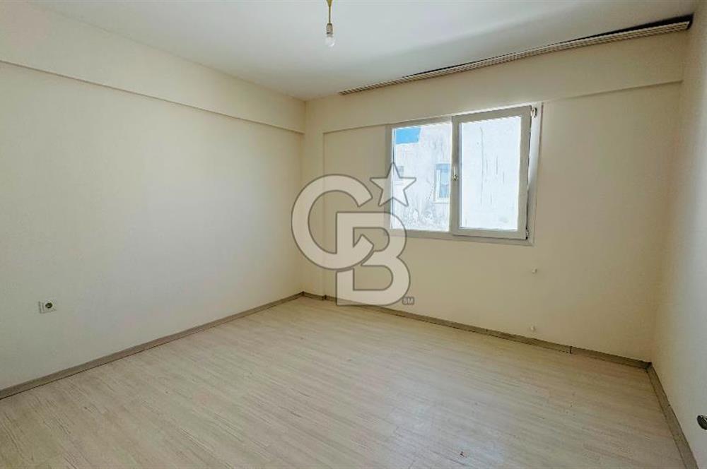Foça Bağarası Kazım Dirik Mah. Kiralık Kapalı Mutfaklı 2+1 Daire