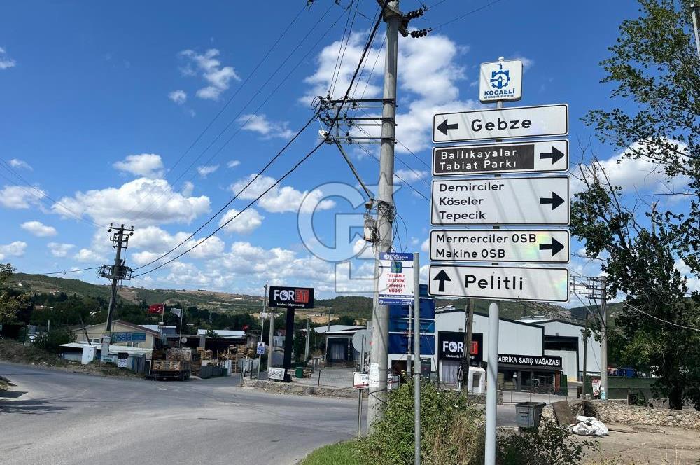 GEBZE TAVŞANLI'DA ANA CADDE ÜZERİ KİRALIK 3.600m2 ARSA