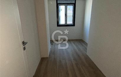 Üsküdar Barbaros'ta Eylül İlk Hafta Oturuma Hazır Sıfır 2+1
