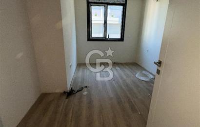 Üsküdar Barbaros'ta Eylül İlk Hafta Oturuma Hazır Sıfır 2+1
