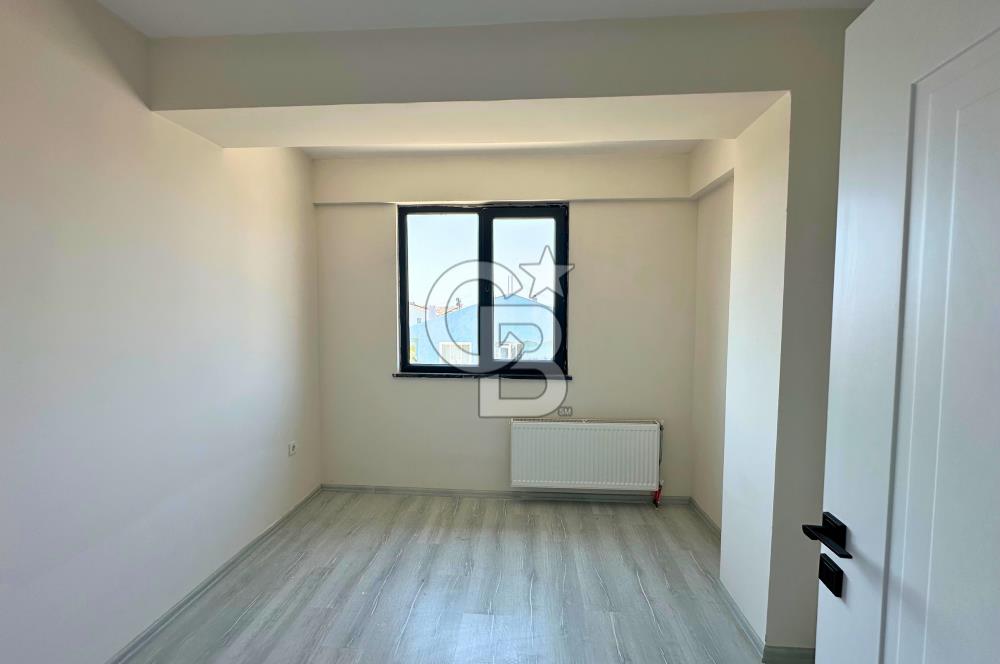 Çanakkale Lapseki Pazar Yeri Cadde Cephe Sıfır Dubleks Daire