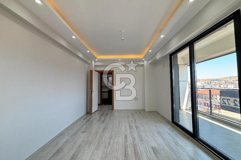 İzmir Menemen'de - Yeni Bina - 2+1 Kiralık Daire
