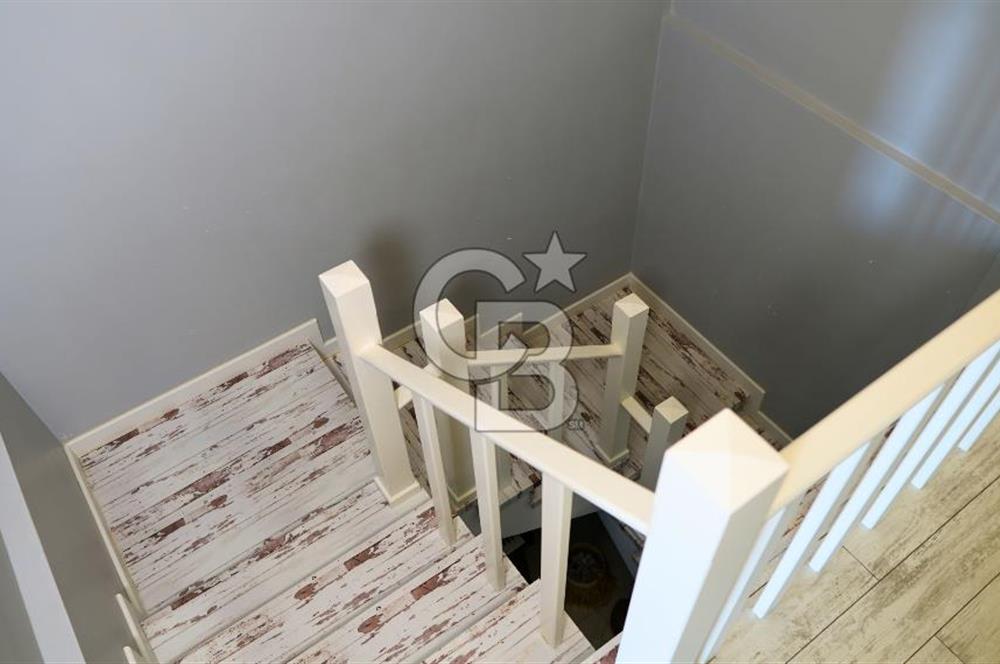 Nilüfer Beşevler'de Geniş 5+1 Kiralık Lüks Daire