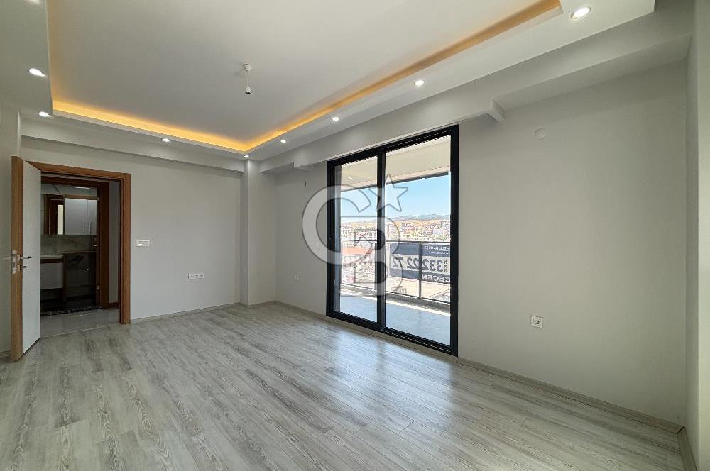 İzmir Menemen'de - Yeni Bina - 2+1 Kiralık Daire