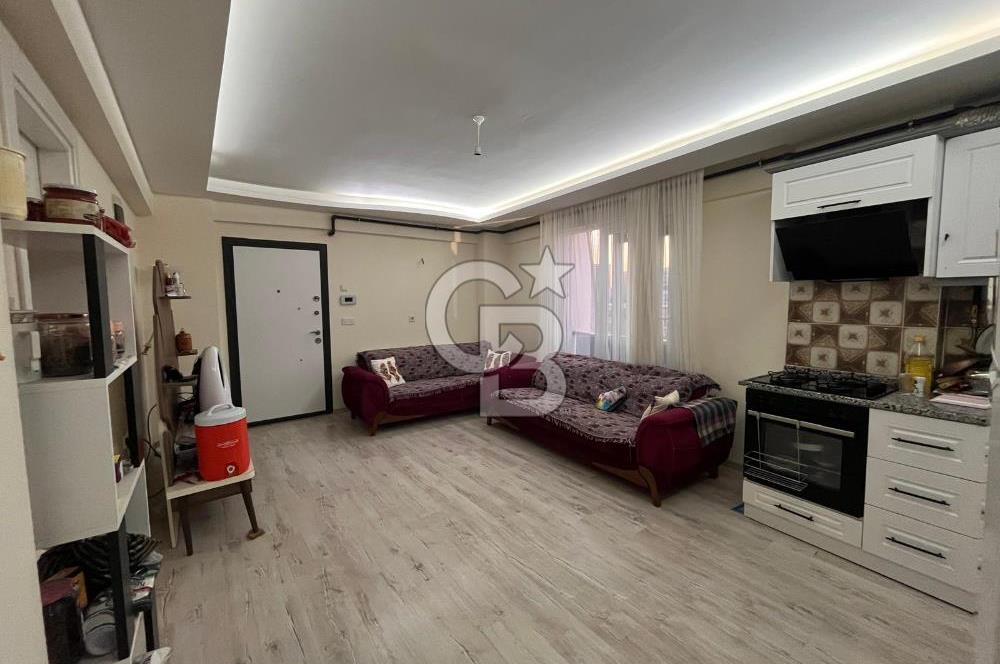 MENEMEN KOYUNDERE GAZİ MAHALLESİ’NDE MERKEZİ KONUMDA KİRALIK 2+1 DAİRE