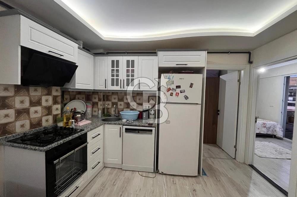 MENEMEN KOYUNDERE GAZİ MAHALLESİ’NDE MERKEZİ KONUMDA KİRALIK 2+1 DAİRE